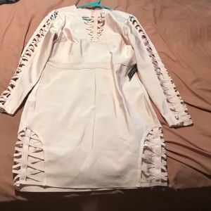 Venus bodycon strappy dress size L blush pink